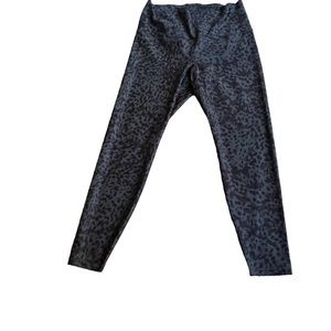 Old Navy Active powersoft high rise leopard print plus size workout leggings 1X